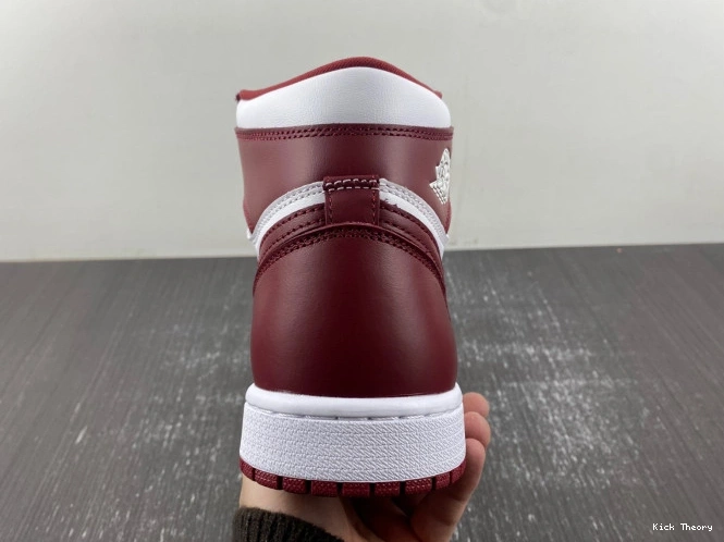 Kick Theory DZ5485-160 High OG Air Team Jordan 1 Red 0812
